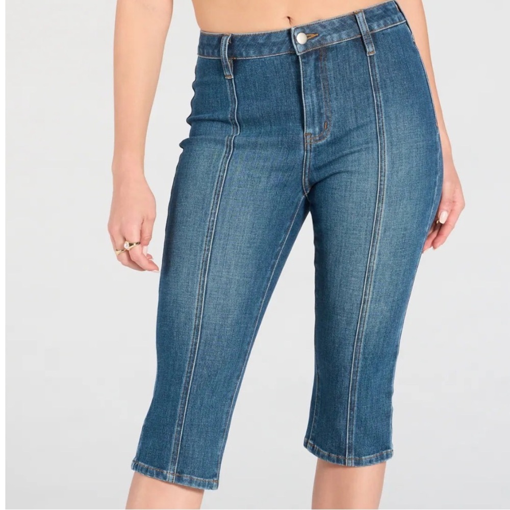 Mid Rise Denim Capris - Picture 2 of 9